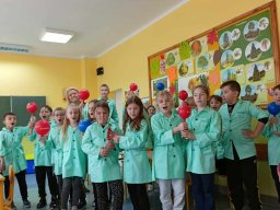 b_1024_768_0_00_images_2023_2024_Chmurka_Warsztaty_EKOSKOP_402612150_805943978000219_1603970719235457192_n